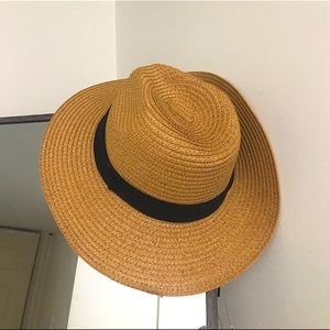 La Vie En Rose Tan Beach Hat